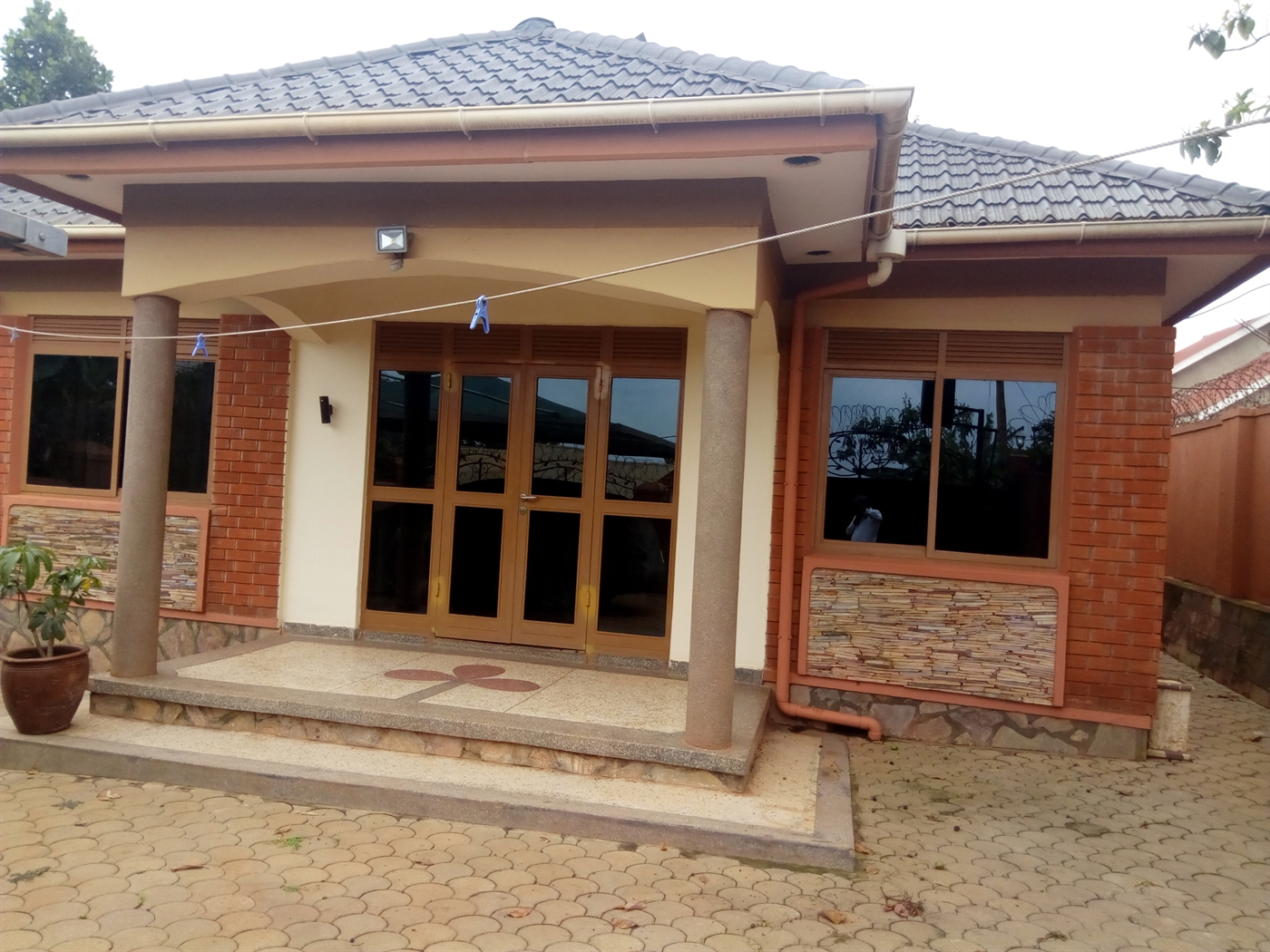 Bungalow for sale in Katale Wakiso