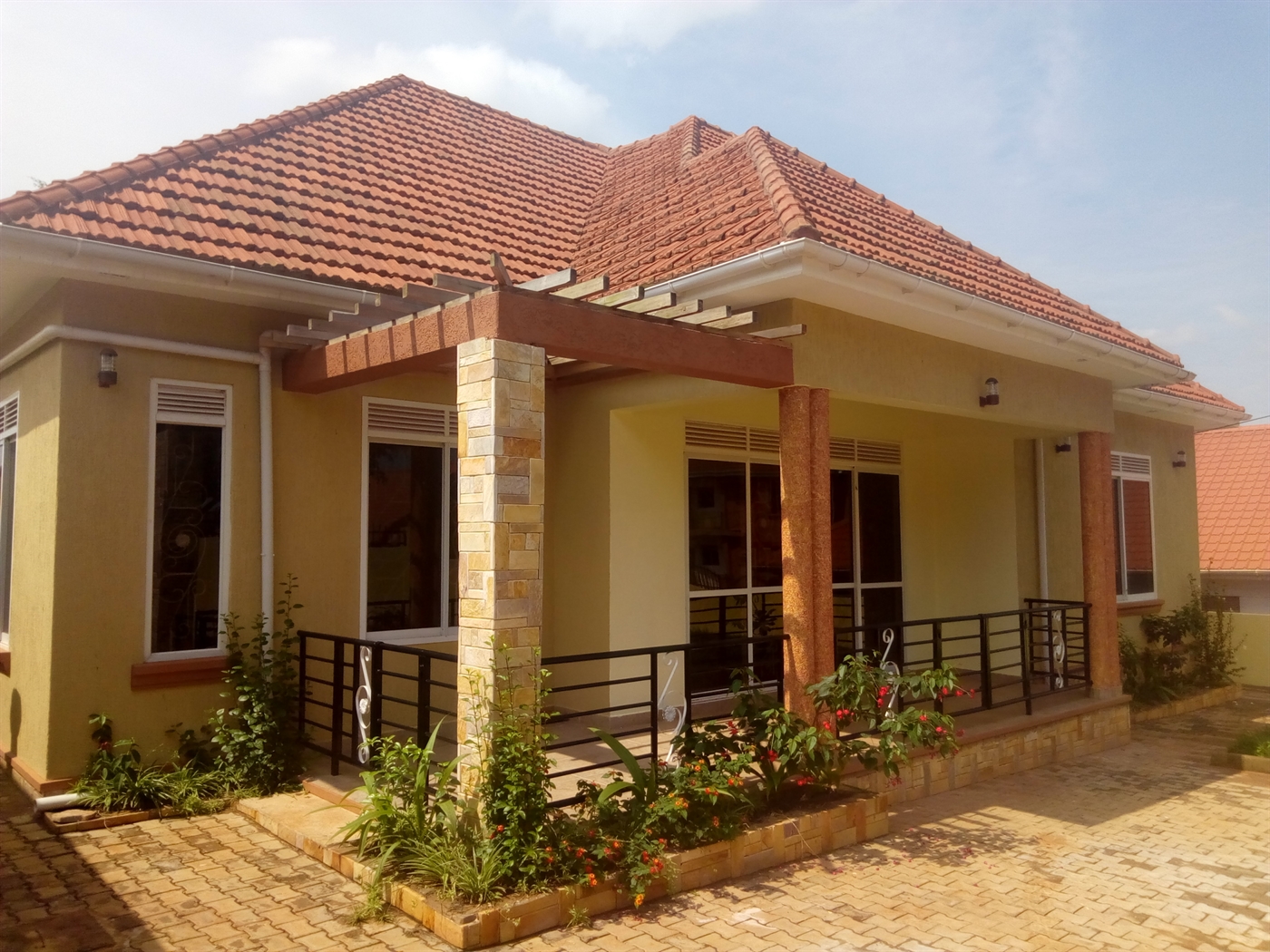 Bungalow for sale in Kitende Wakiso