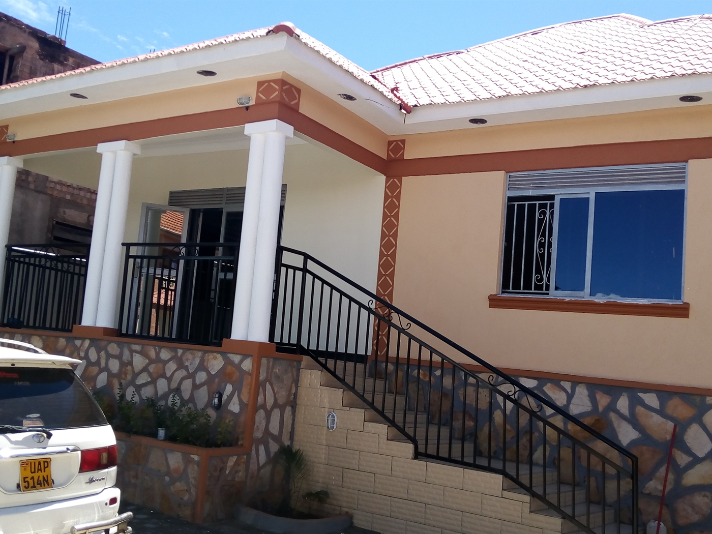 Bungalow for sale in Bwebajja Wakiso