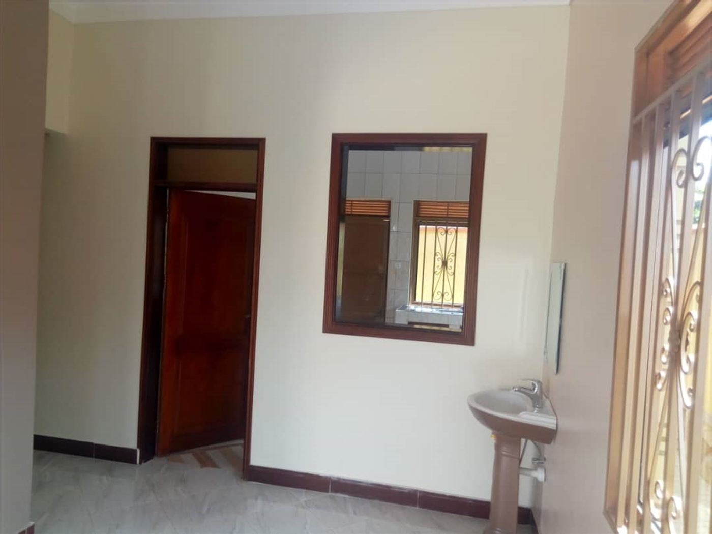 Bungalow for sale in Bwebajja Wakiso