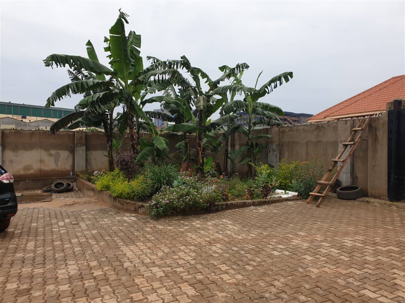 Bungalow for sale in Kyaliwajjala Wakiso