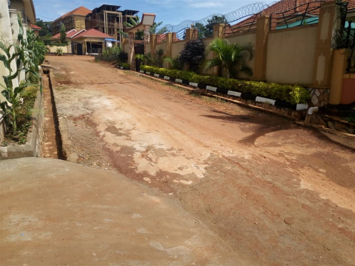 Bungalow for sale in Kitende Wakiso