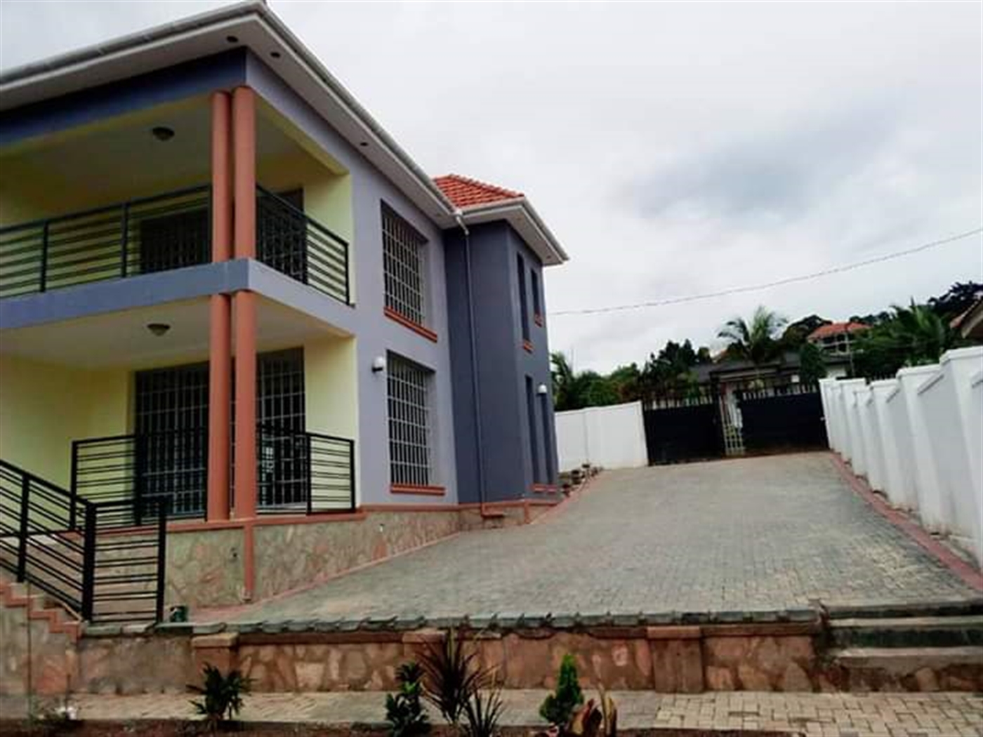Duplex for sale in Kitende Wakiso