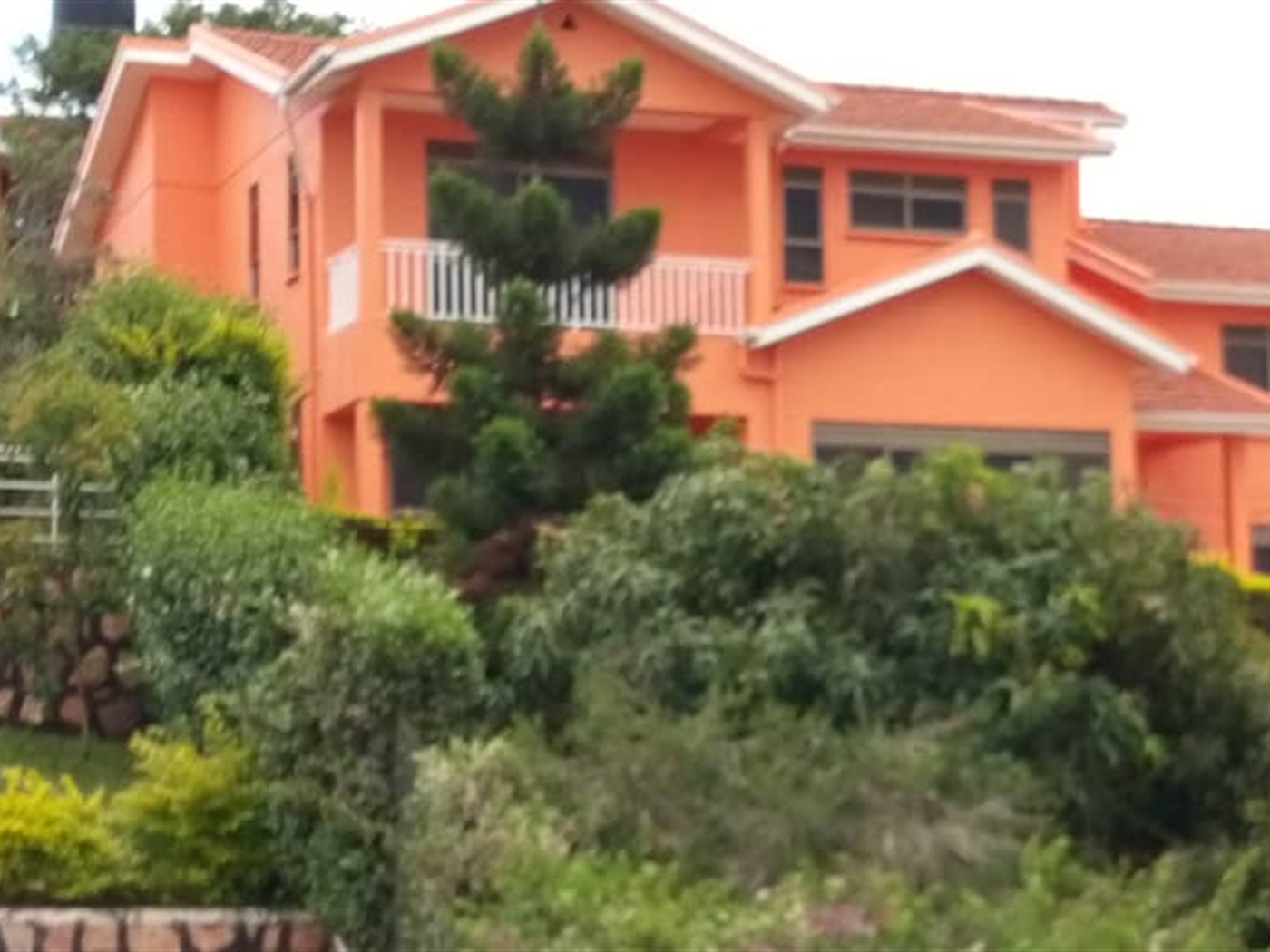 Villa for sale in Kitende Wakiso