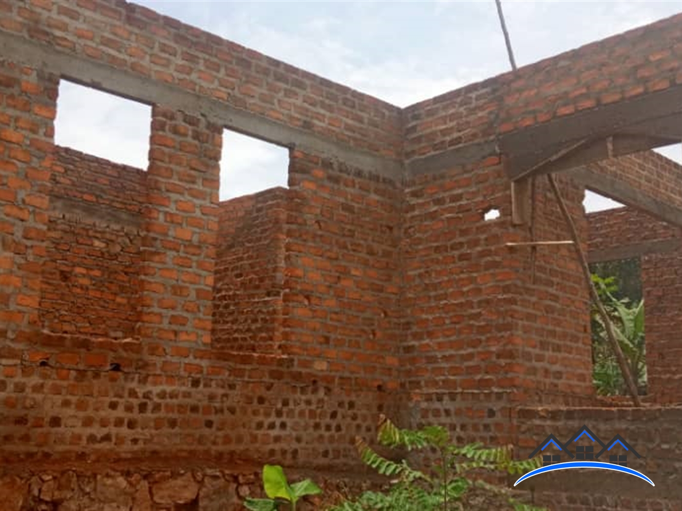 Shell House for sale in Kawuku Wakiso