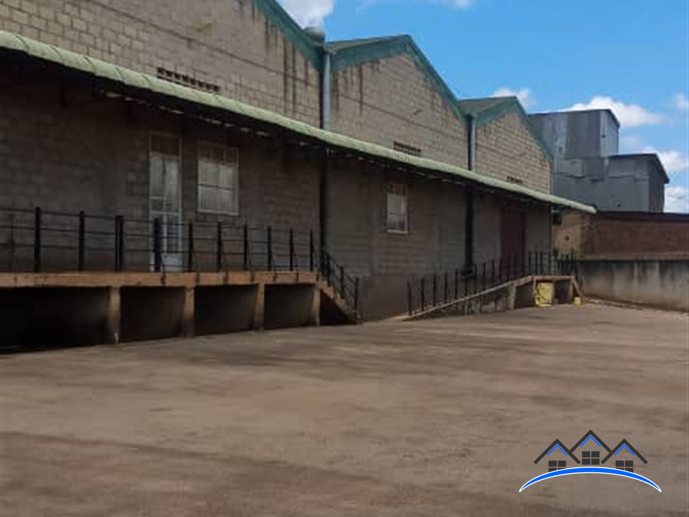 Warehouse for sale in Kawempe Wakiso