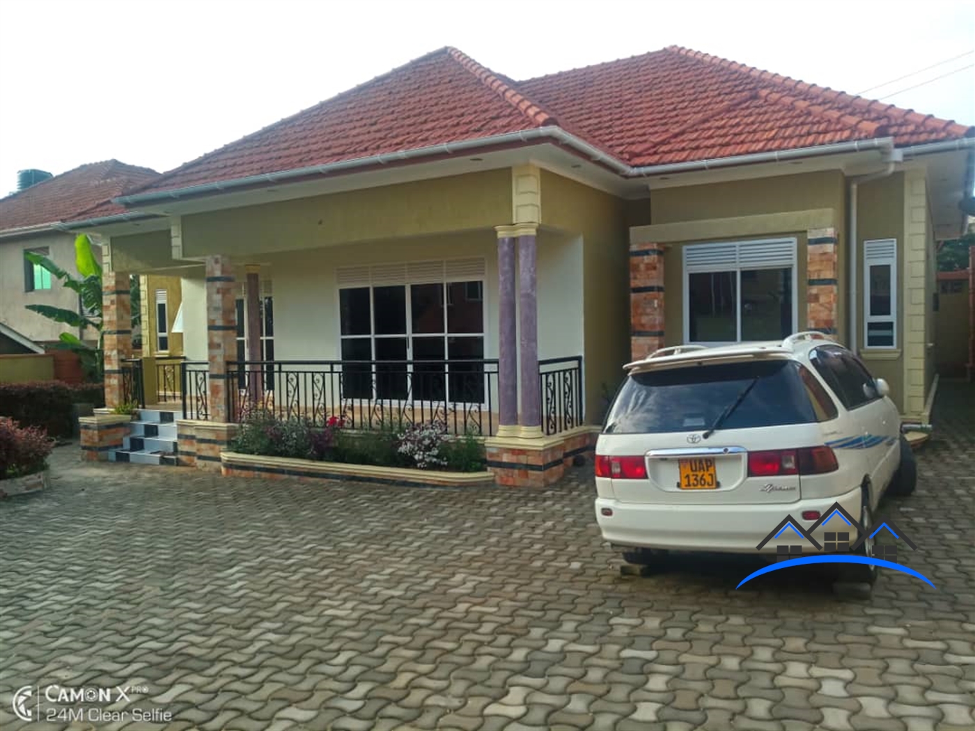 Bungalow for sale in Munyonyo Kampala