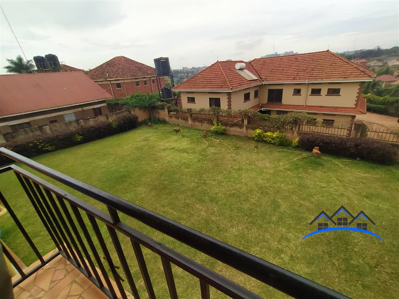 Mansion for sale in Kisaasi Kampala