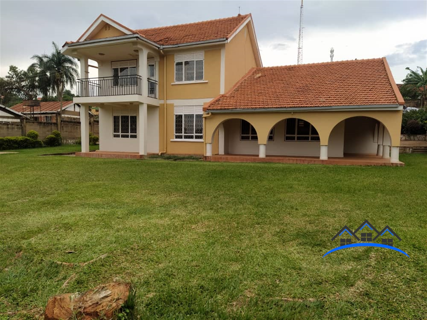 Mansion for sale in Kisaasi Kampala