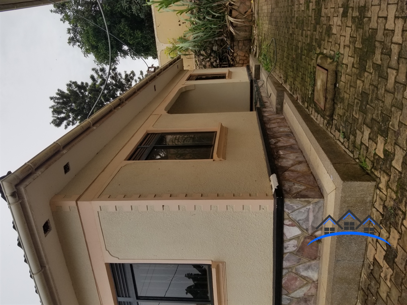 Semi Detached for rent in Kitende Wakiso