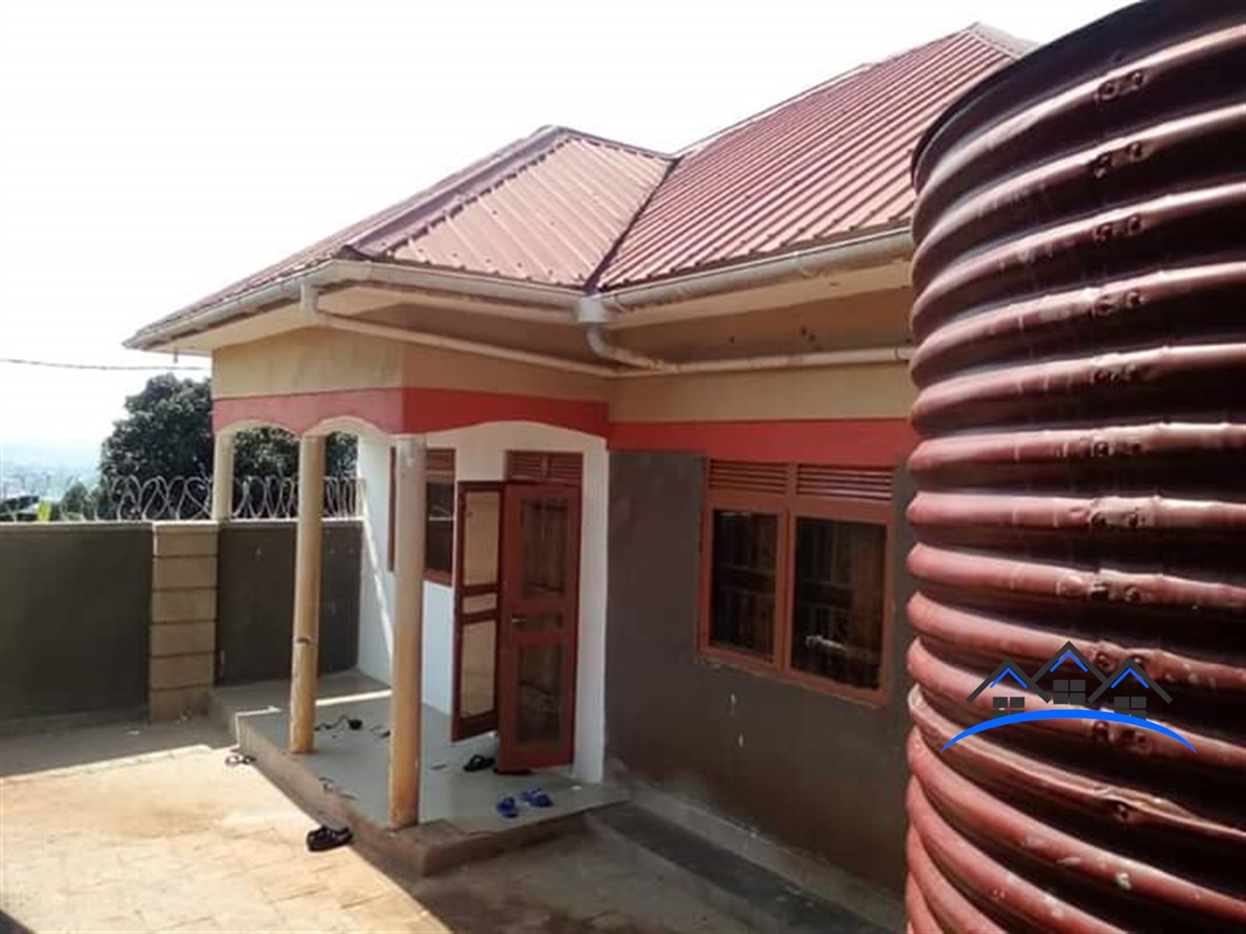 Bungalow for sale in Kitemu Masaka