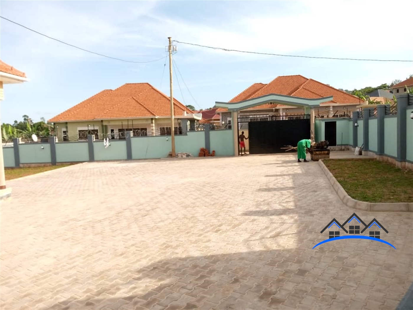 Bungalow for sale in Kitende Wakiso