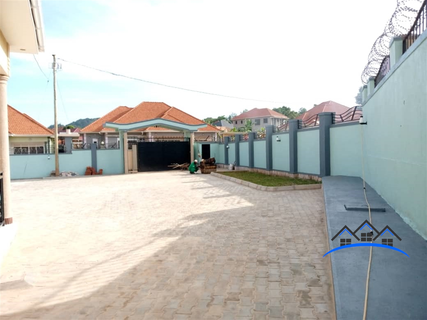 Bungalow for sale in Kitende Wakiso