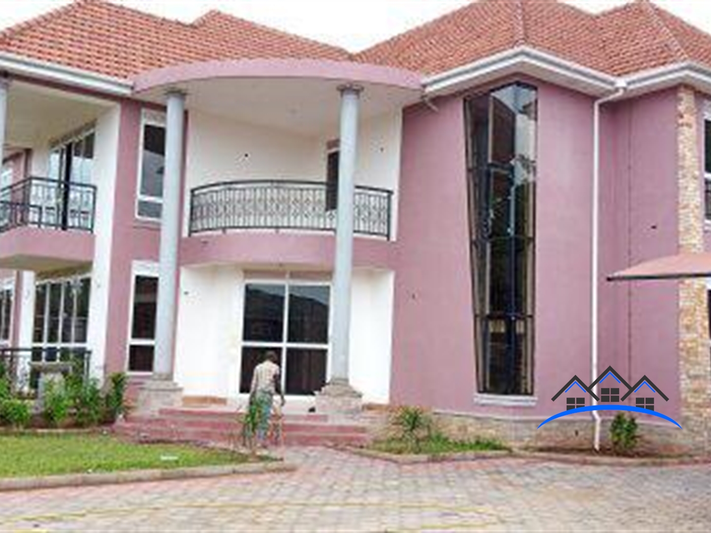 Mansion for sale in Munyonyo Kampala