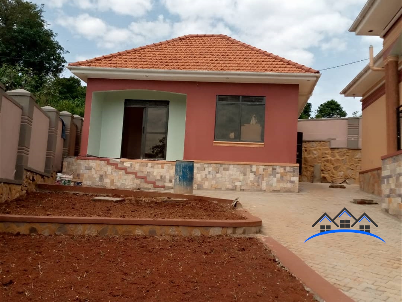 Bungalow for sale in Kitende Wakiso