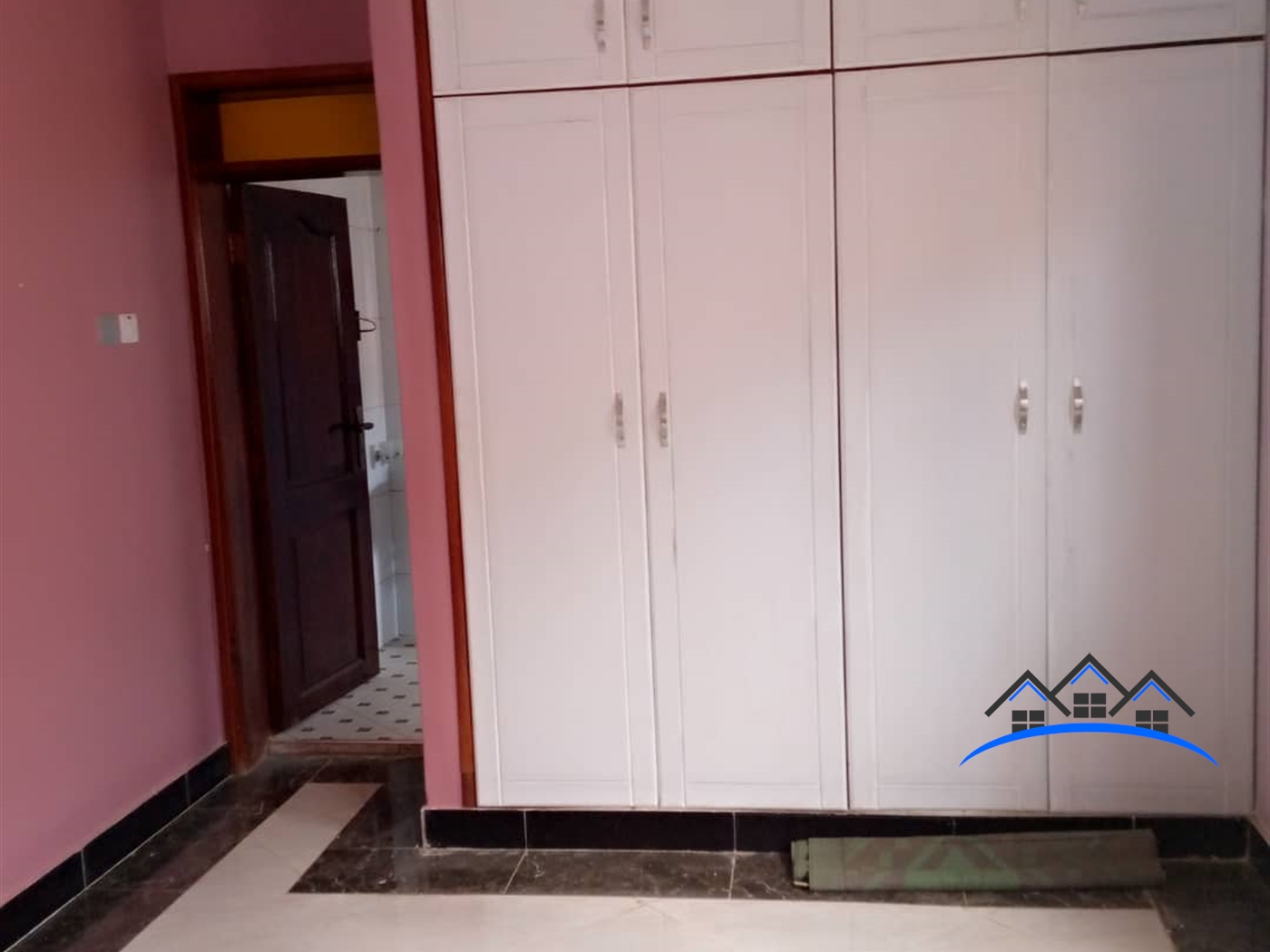 Bungalow for sale in Kitende Wakiso