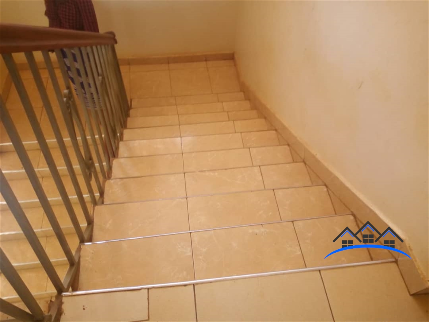 Duplex for rent in Bwebajja Wakiso