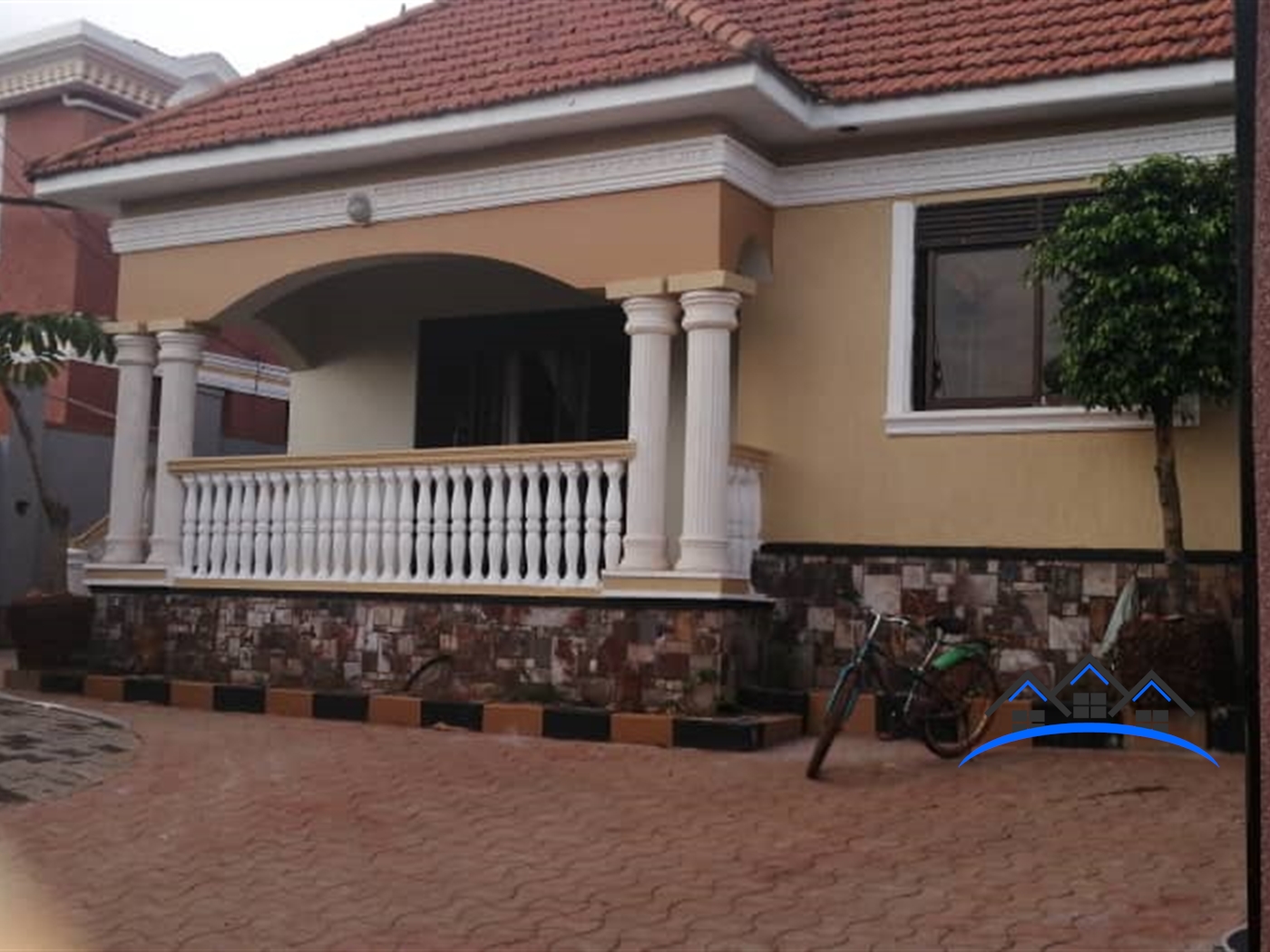 Bungalow for sale in Bwebajja Wakiso