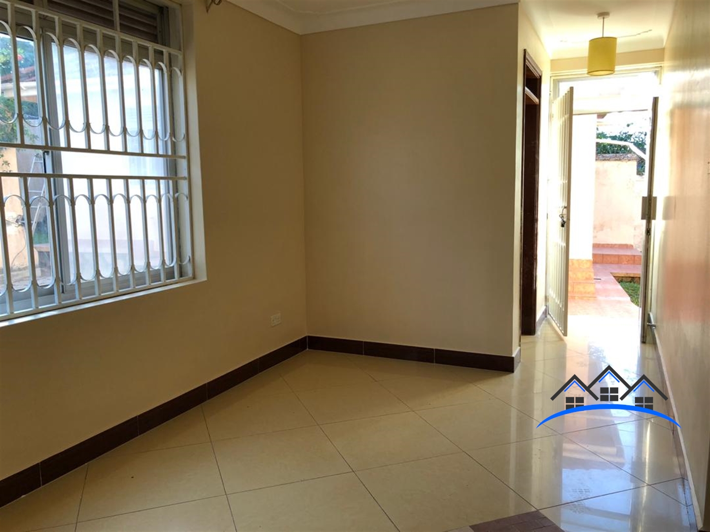 Storeyed house for rent in Muyenga Kampala