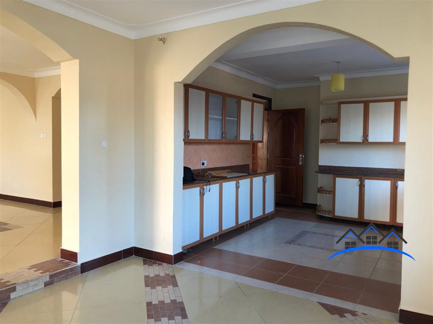 Storeyed house for rent in Muyenga Kampala