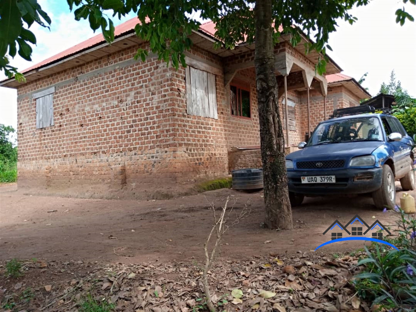 Bungalow for sale in Kakiri Wakiso