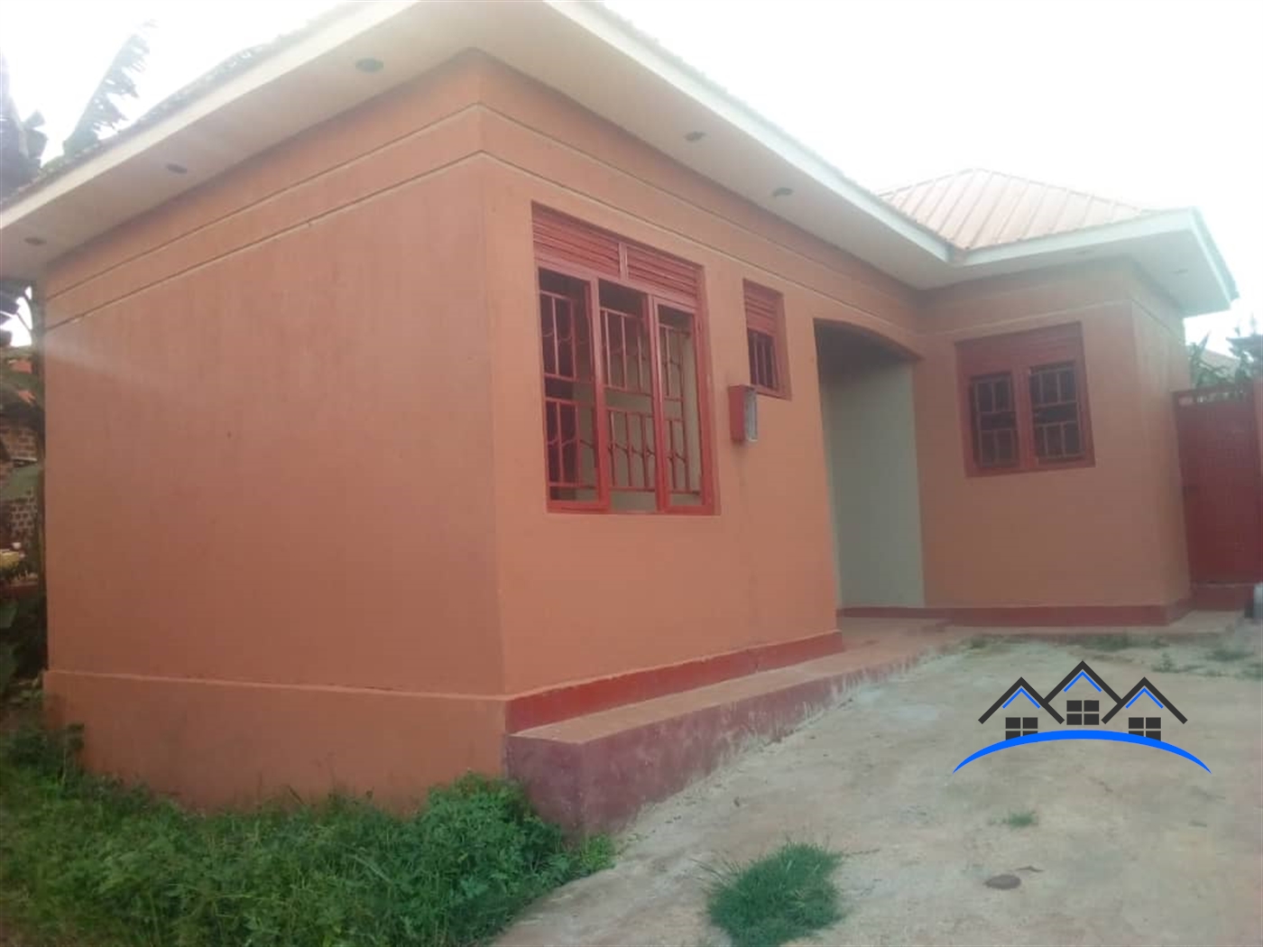 Bungalow for sale in Kirinyabigo Wakiso