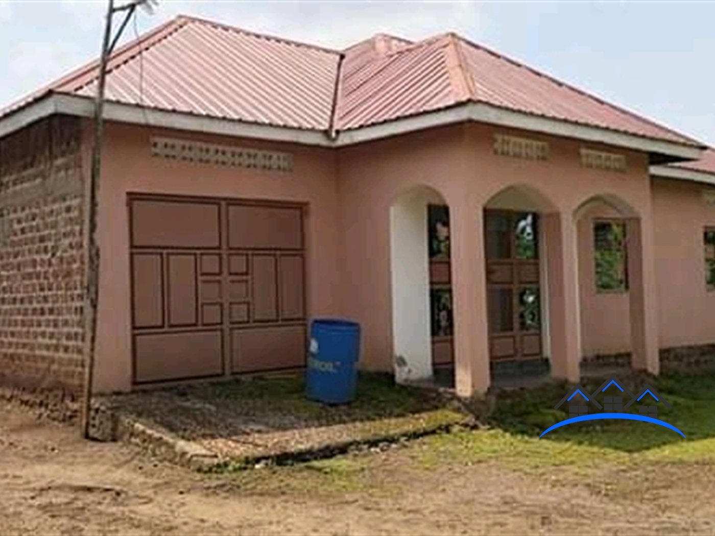 Bungalow for sale in Janda Wakiso