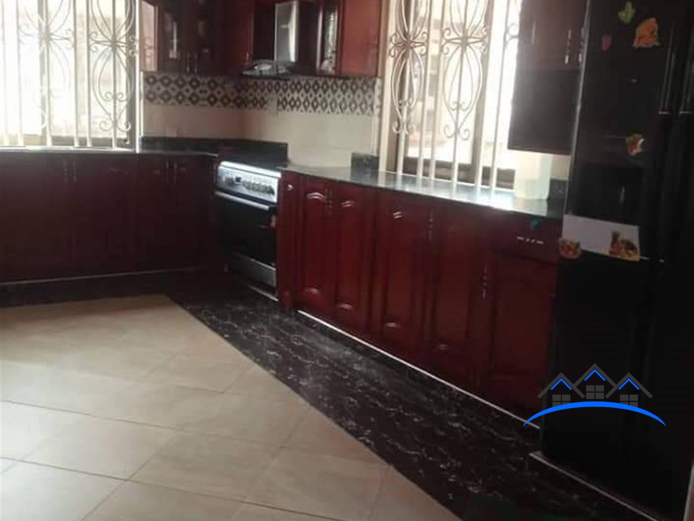 Mansion for sale in Gayaza Wakiso