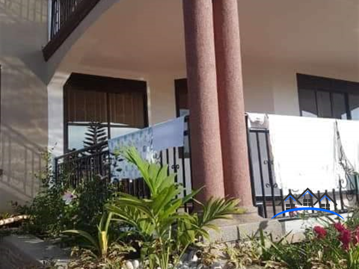 Mansion for sale in Gayaza Wakiso