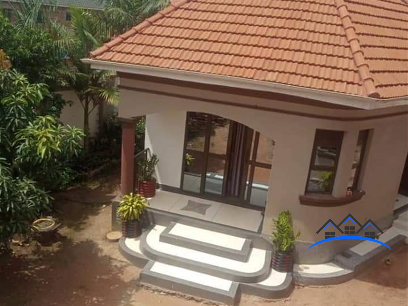 Mansion for sale in Gayaza Wakiso