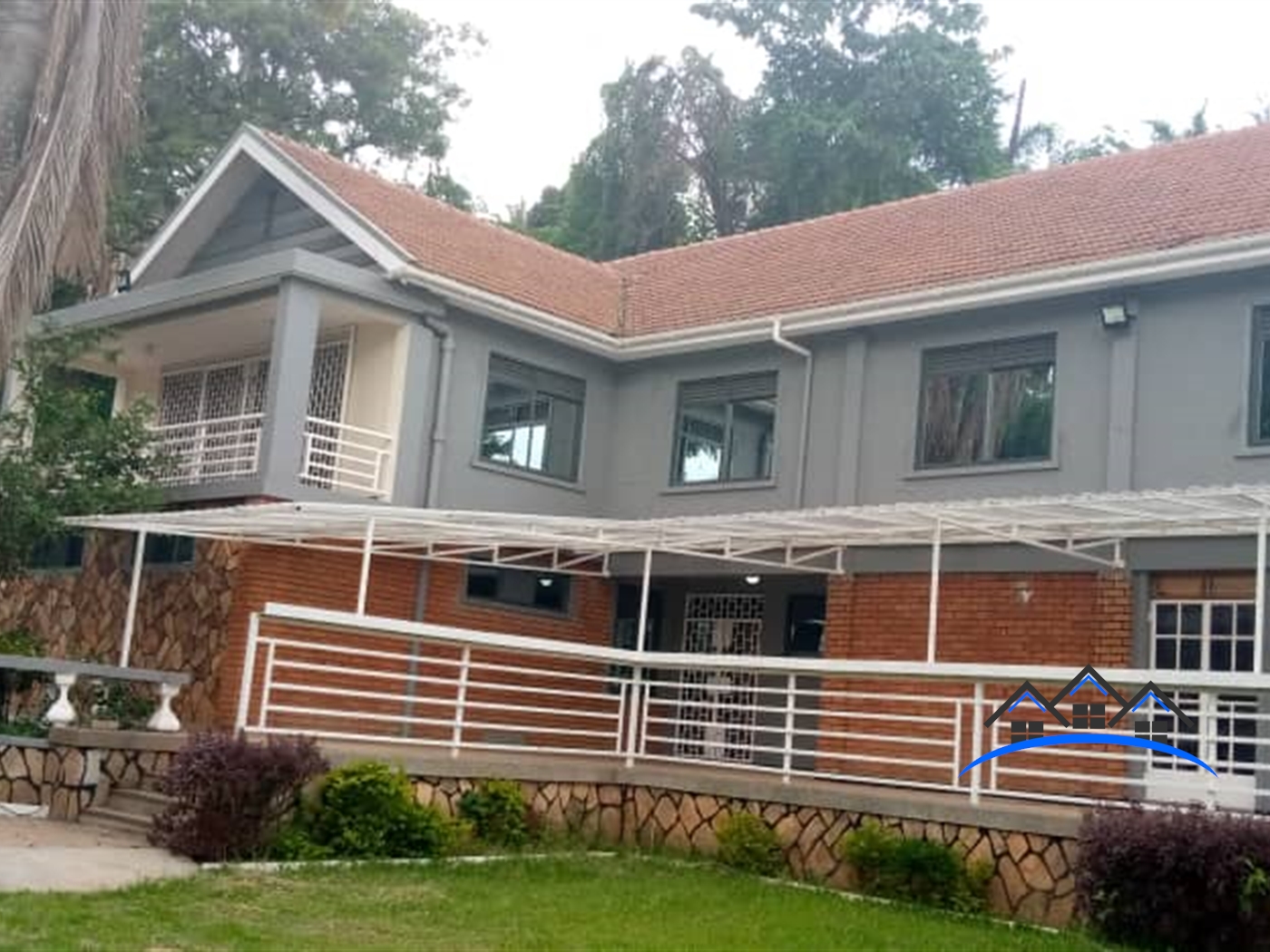 Mansion for rent in Kololo Kampala