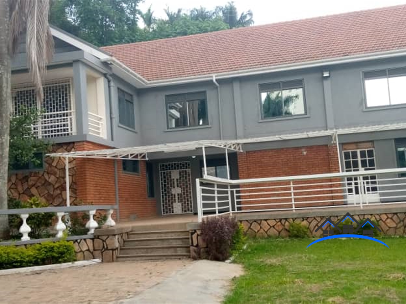 Mansion for rent in Kololo Kampala