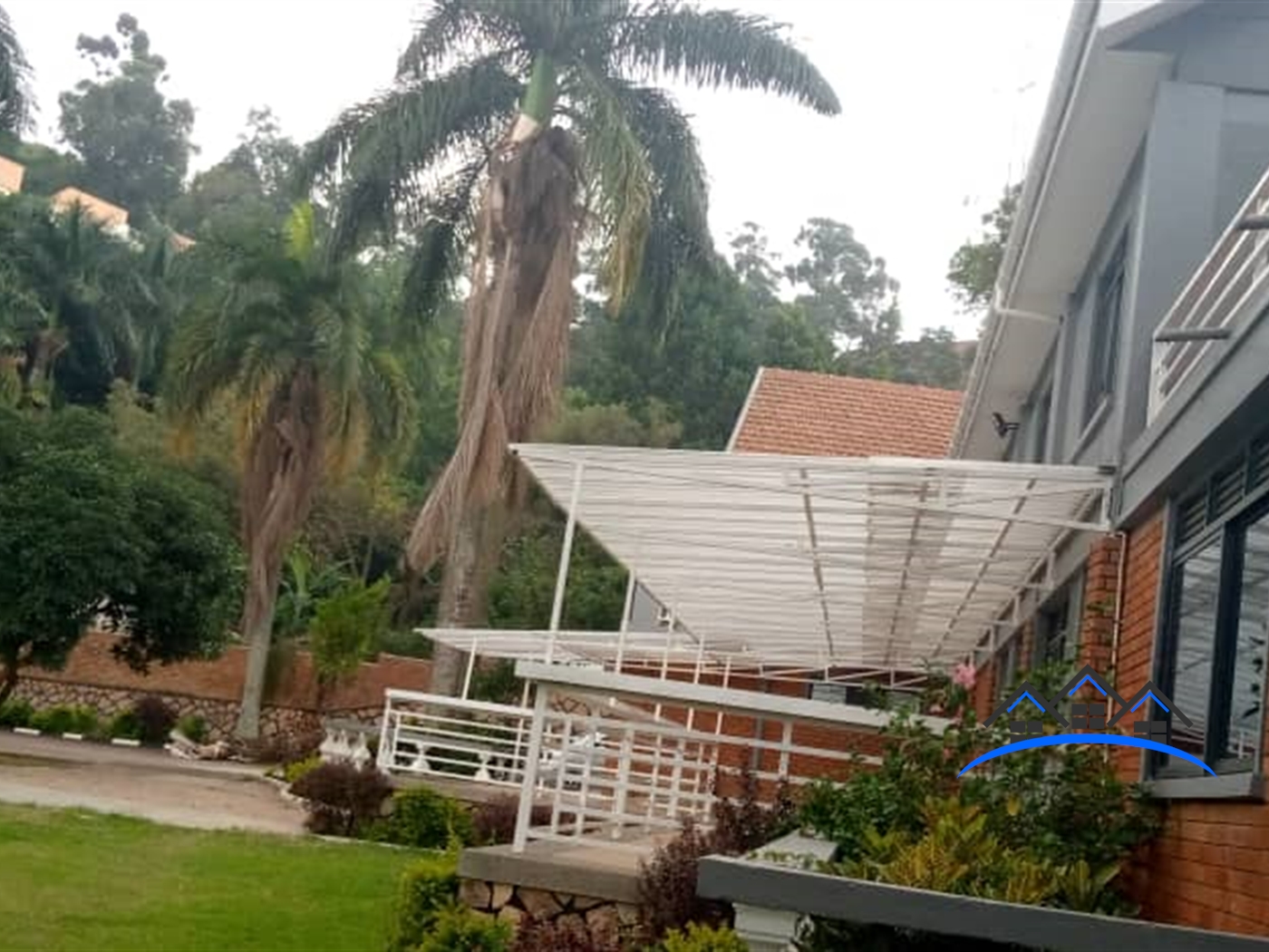 Mansion for rent in Kololo Kampala