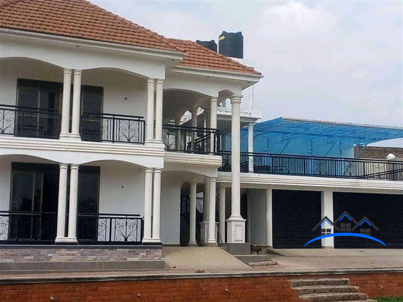 Storeyed house for sale in Mukono Mukono