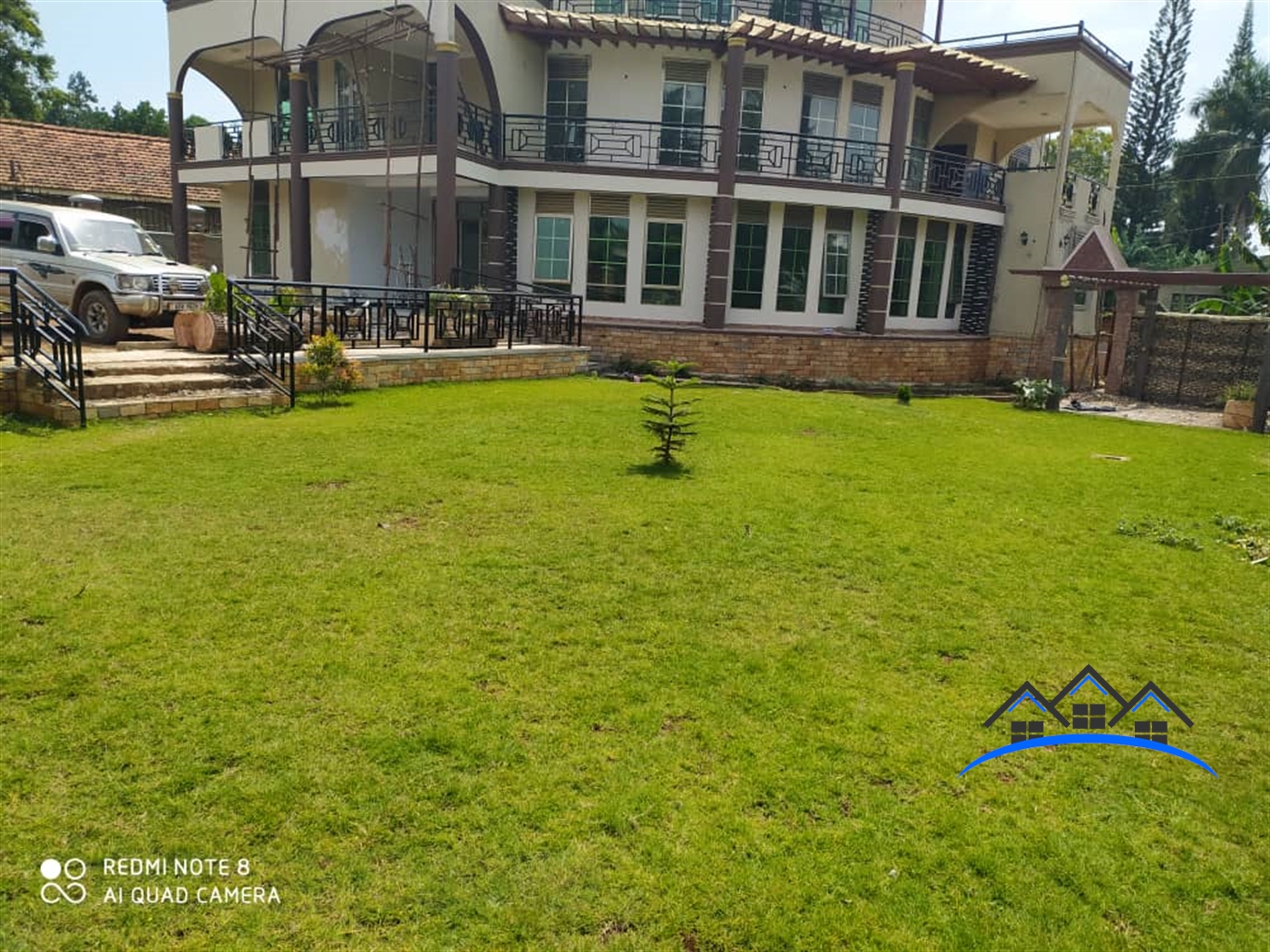 Mansion for sale in Bbunga Wakiso