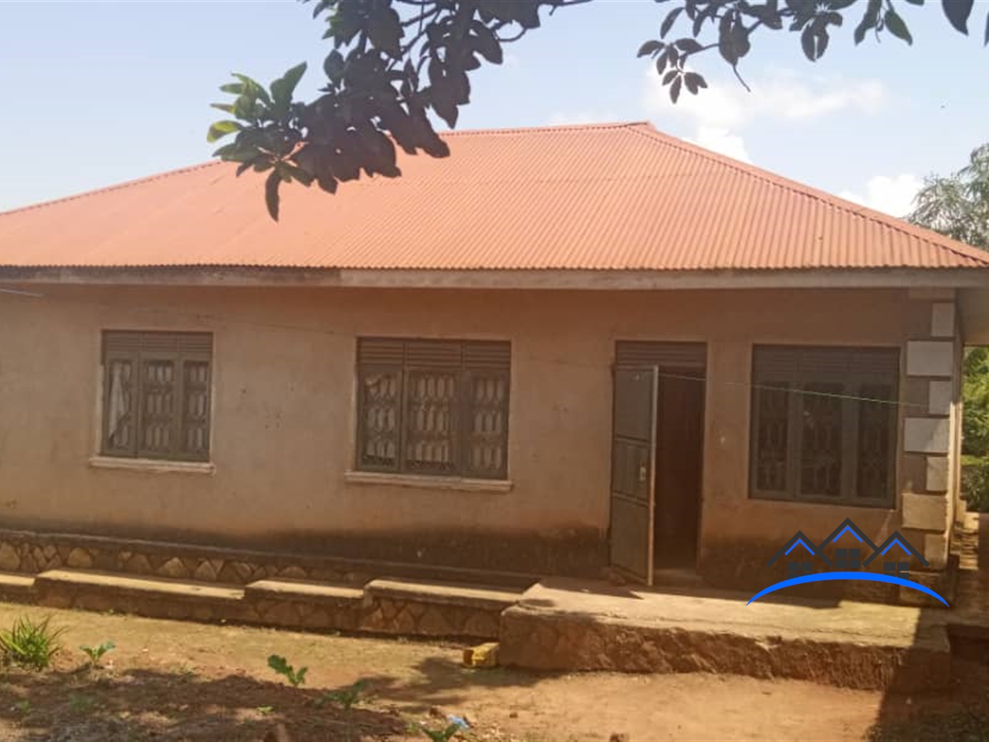 Bungalow for sale in Kirinya Wakiso