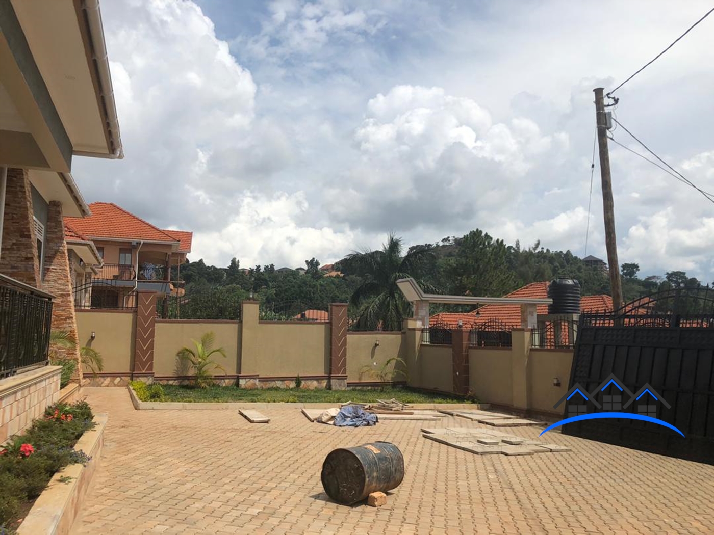 Bungalow for sale in Bwebajja Wakiso