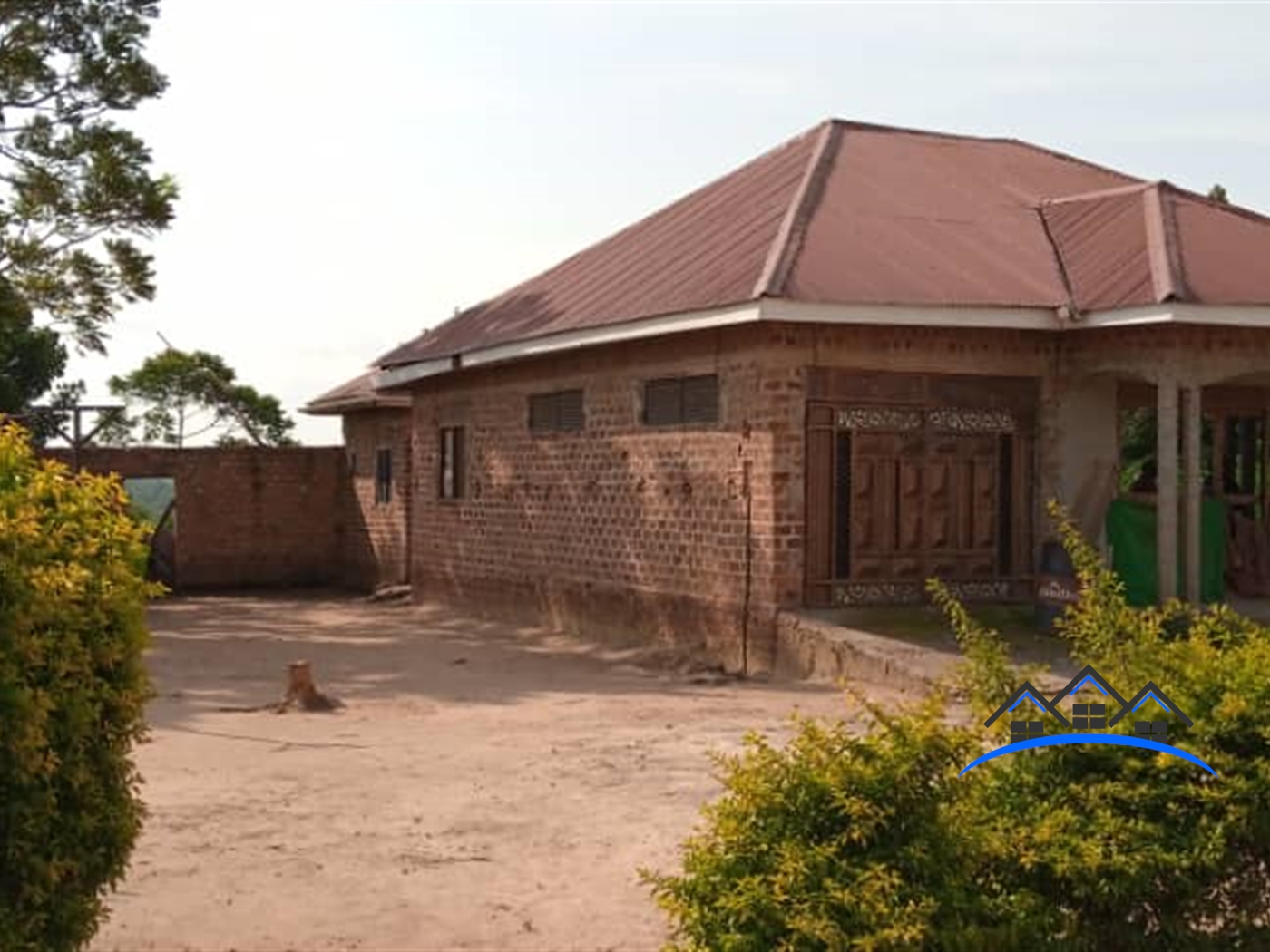 Bungalow for sale in Kanyanda Nakaseke