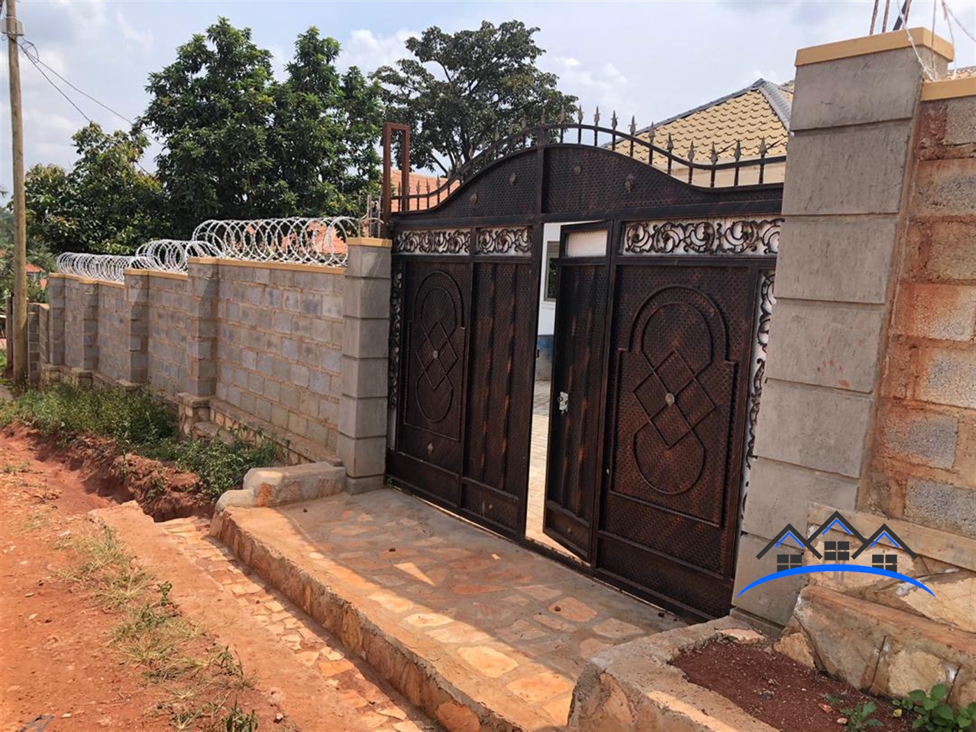 Bungalow for sale in Seguku Wakiso