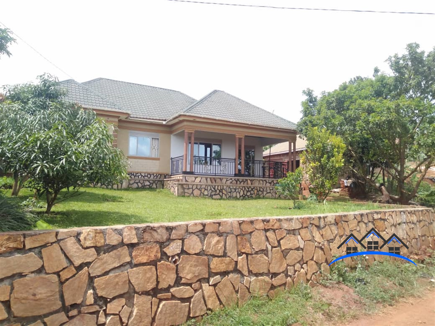 Bungalow for sale in Kitemu Masaka