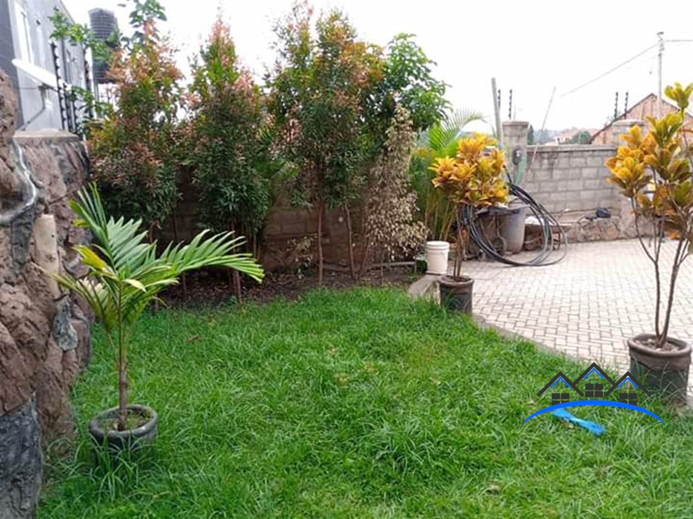 Bungalow for sale in Kira Wakiso