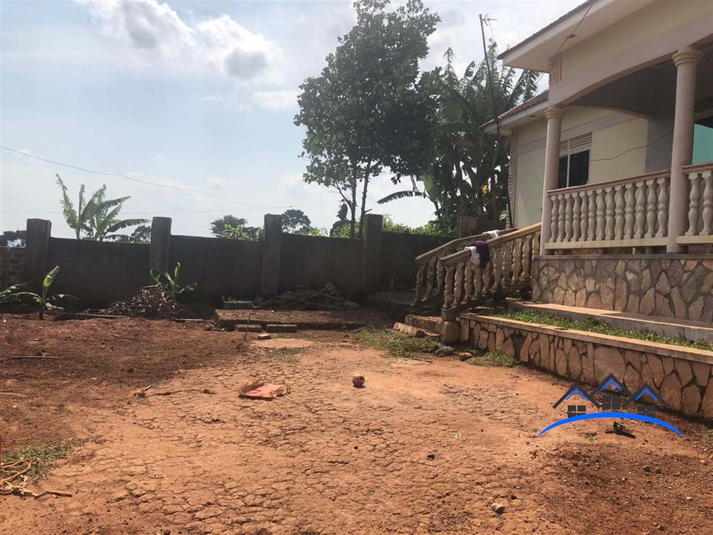 Bungalow for sale in Kitende Wakiso