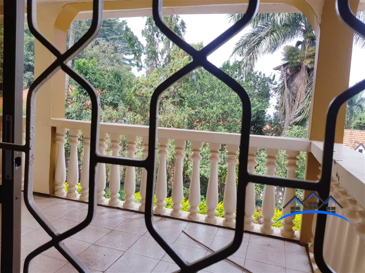 Mansion for sale in Muyenga Kampala