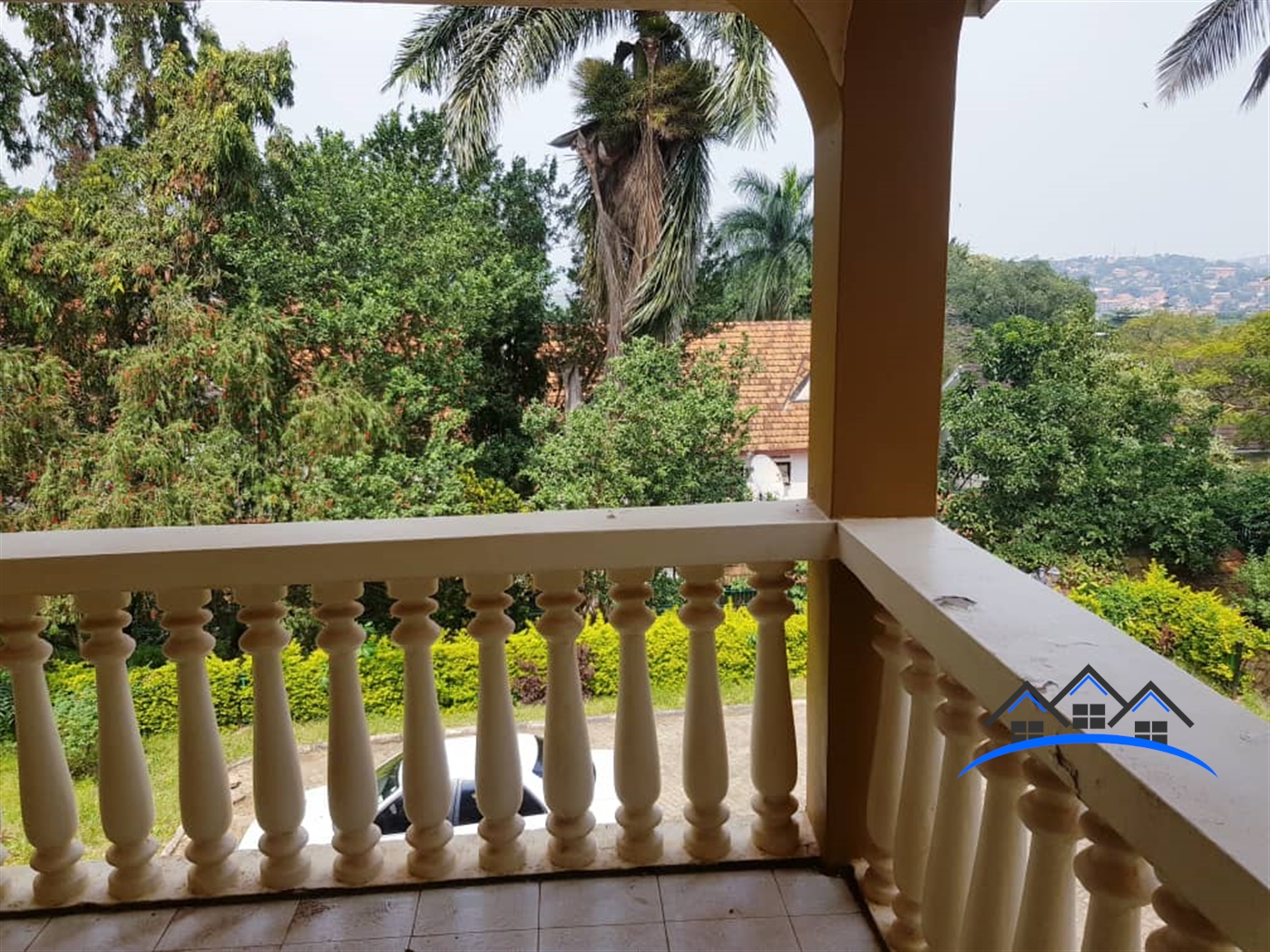 Mansion for sale in Muyenga Kampala