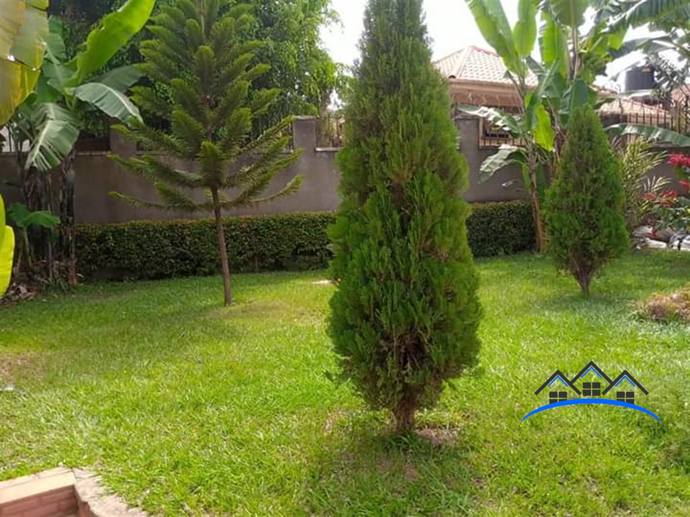 Bungalow for sale in Kira Wakiso