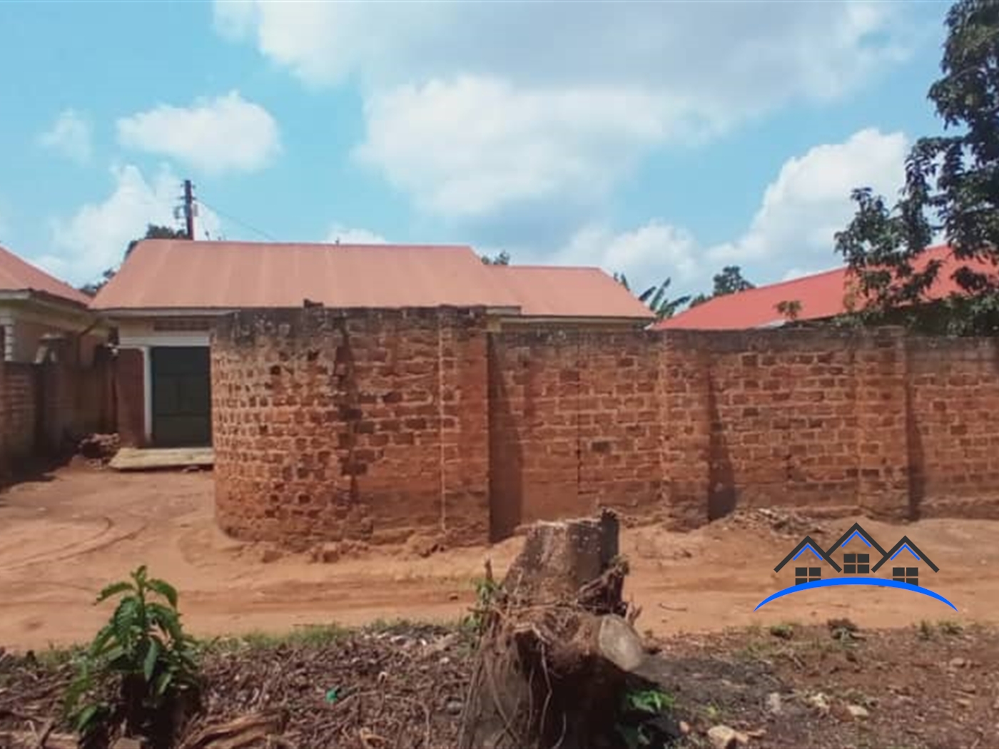 Bungalow for sale in Manyangwa Wakiso