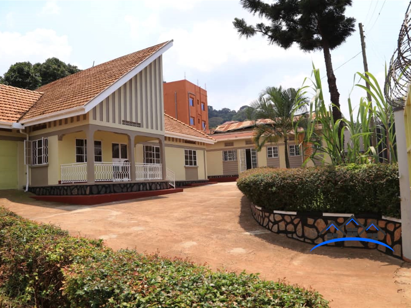 Mansion for sale in Makindye Kampala