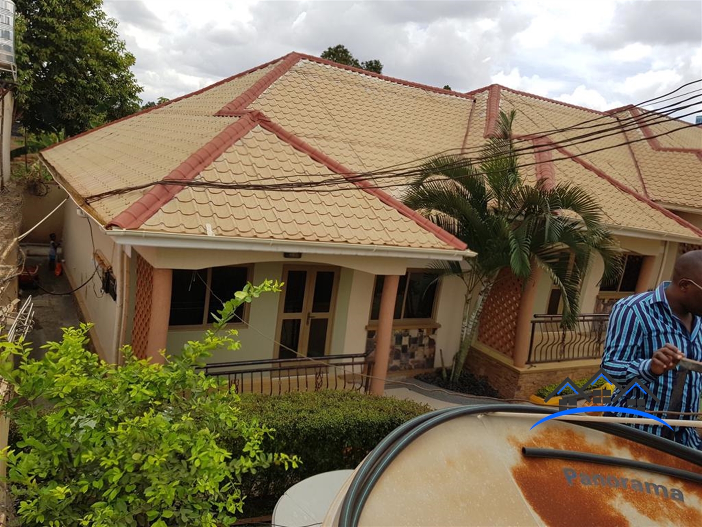 Bungalow for sale in Makindye Kampala