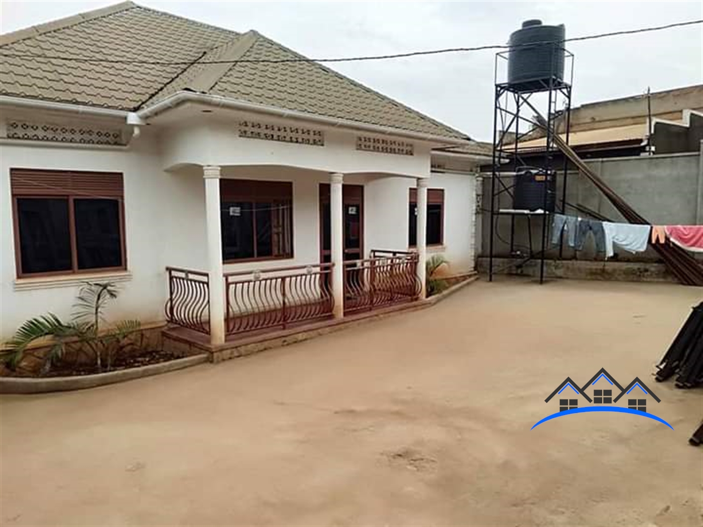 Bungalow for sale in Makindye Kampala