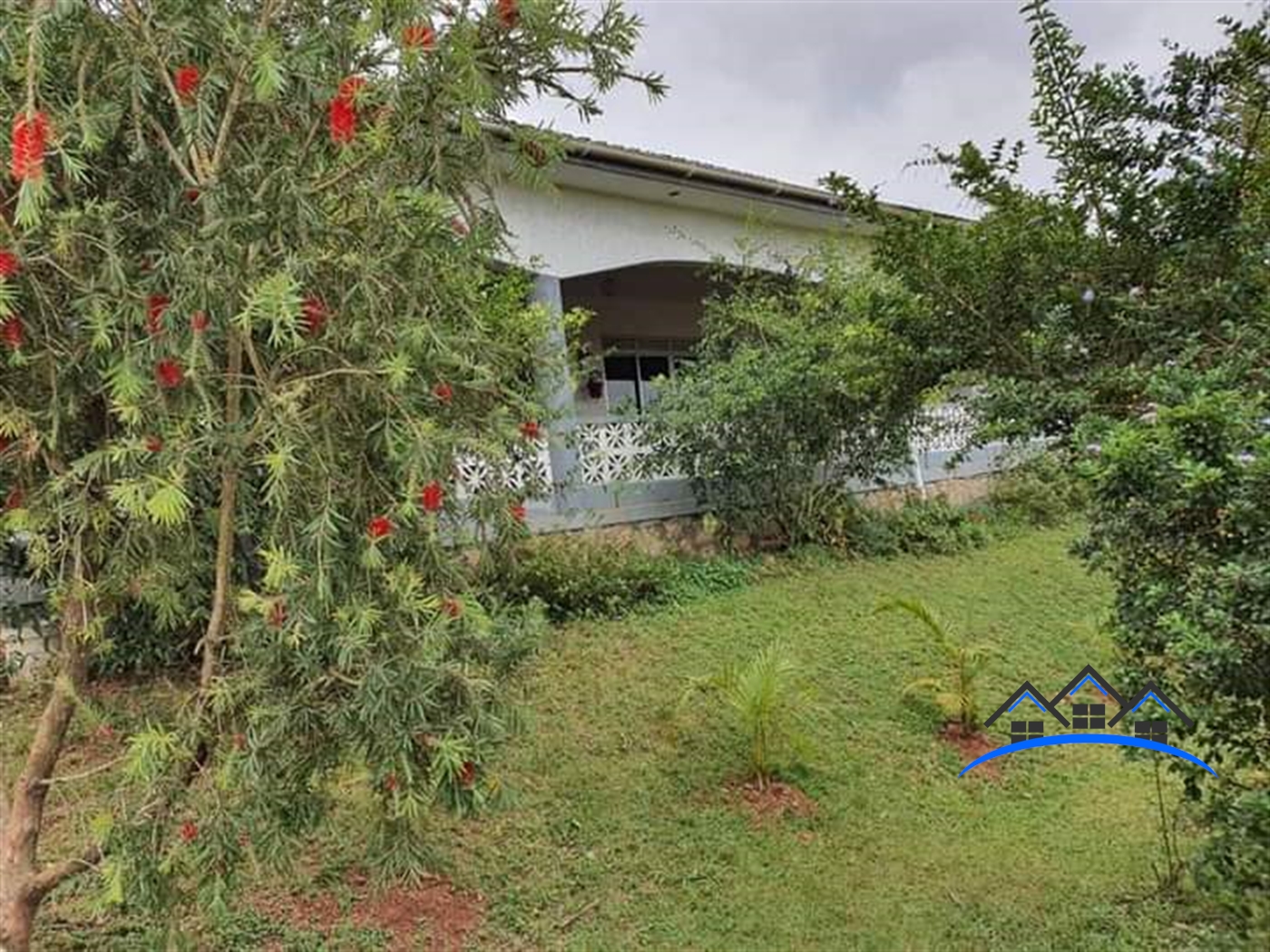 Bungalow for sale in Kawuku Wakiso